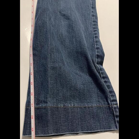 Ann Taylor Loft Womens Jeans Size 12 Medium Wash With Button Accents - Picture 5 of 12